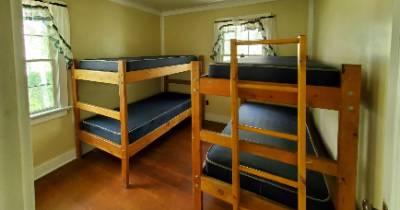 Plummer House Bedroom 2 with twin bunks